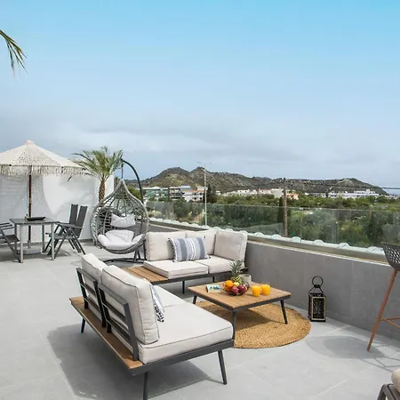 Jns Premium Roof Jacuzzi Apartment