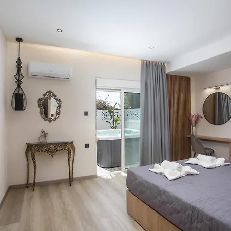 Jns Premium Roof Jacuzzi Apartment