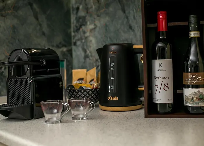 Jns Premium * Faliráki